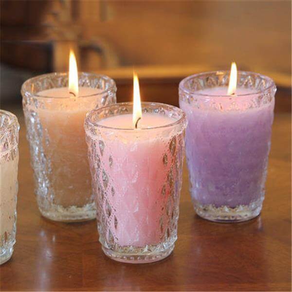 Aprenda a fazer velas artesanais decorativas!